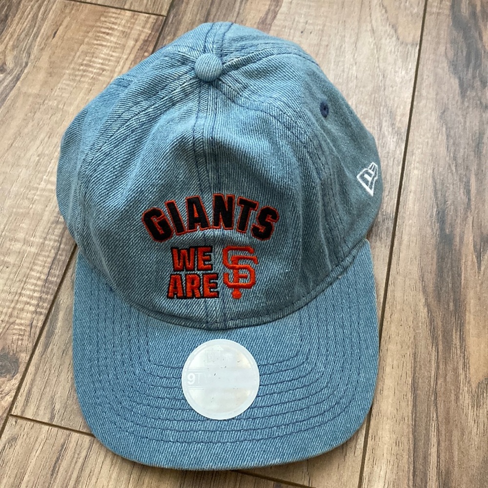 “RARE” PINK VS GIANTS SF DENIM CAP